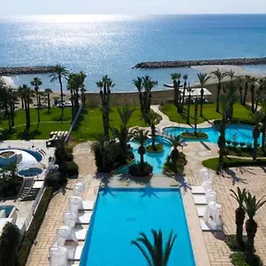 Sandy & - Ex Sentido 5* Larnaca
